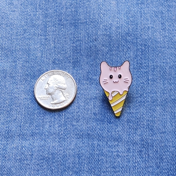 2/$20 Kitten Ice Cream Cone Enamel Pin - Picture 2 of 3